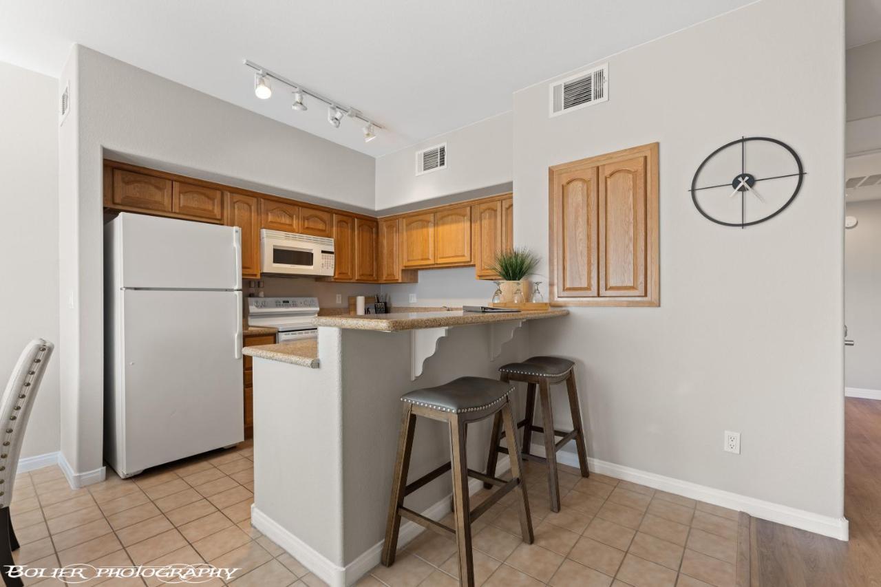 Hawk Ridge Two Bedroom Condo By Cool Properties メスキート エクステリア 写真