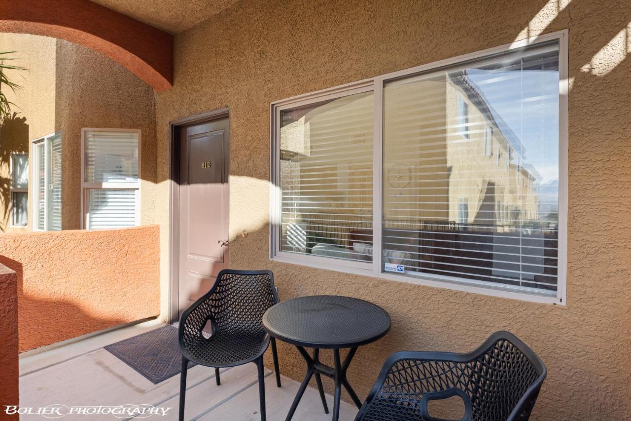 Hawk Ridge Two Bedroom Condo By Cool Properties メスキート エクステリア 写真