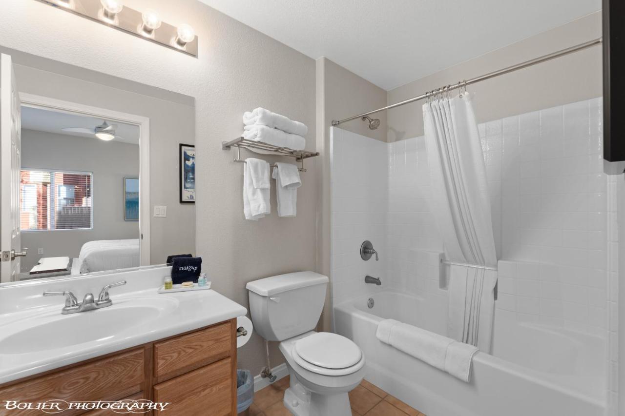 Hawk Ridge Two Bedroom Condo By Cool Properties メスキート エクステリア 写真