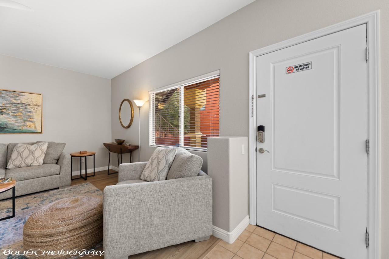 Hawk Ridge Two Bedroom Condo By Cool Properties メスキート エクステリア 写真