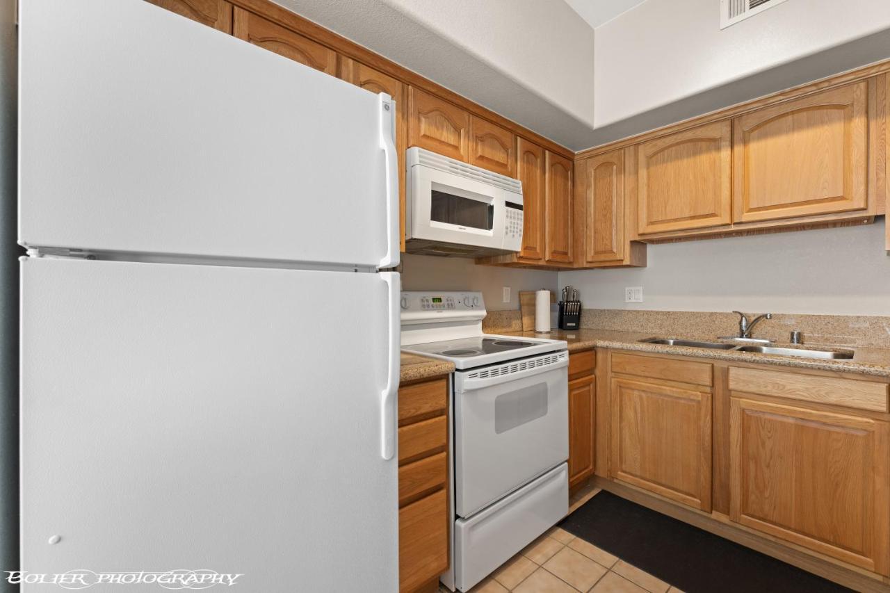 Hawk Ridge Two Bedroom Condo By Cool Properties メスキート エクステリア 写真
